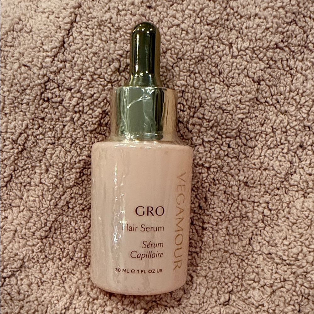 Vegamour GRO Hair Serum 30 ml 1 fl oz NEW Sealed hair growth serum